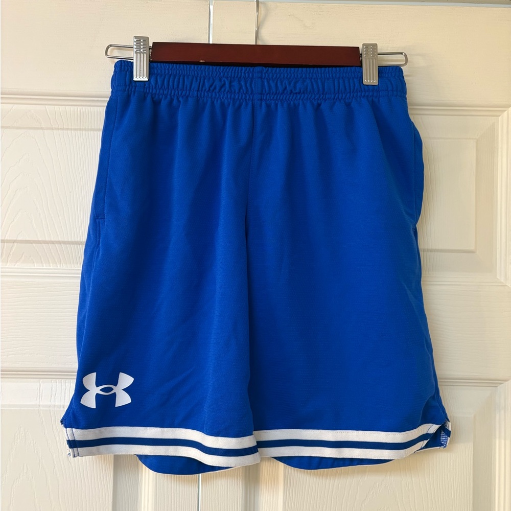 Under Armour Boys Royal Blue Athletic Shorts Size L
